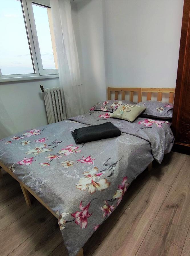 Lake And Park View Residence Bukarest Kültér fotó